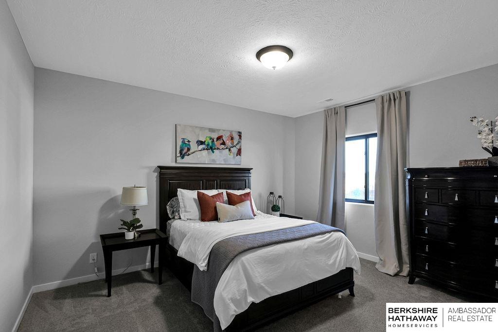 Elkhorn, Nebraska 68022, United States, 5 Bedrooms Bedrooms, ,3 BathroomsBathrooms,Residential,Active,168520