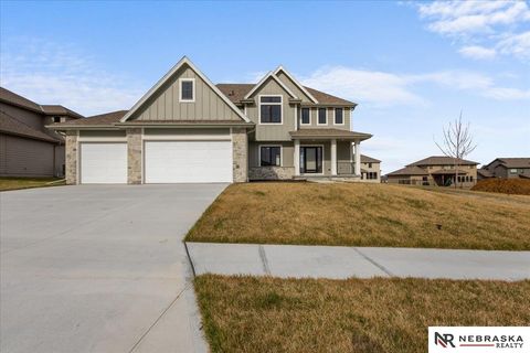 Photo of 12616 S 78th Avenue, Papillion, NE 68046 (MLS # 22605581)