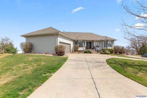 Photo of 17402 Poppleton Avenue, Omaha, NE 68130 (MLS # 22611450)