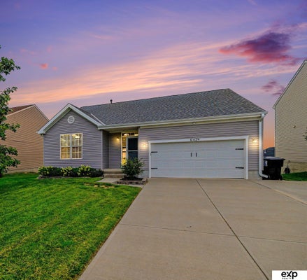 8429 S 64TH AVE, OMAHA, NE 68157 - Image f0b933deaee2aa021ed20eaf8ba46dc5/2837494795