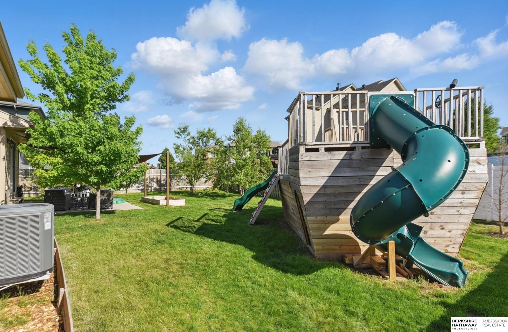 Papillion, Nebraska 68133, United States, 4 Bedrooms Bedrooms, ,3 BathroomsBathrooms,Residential,Active,129213