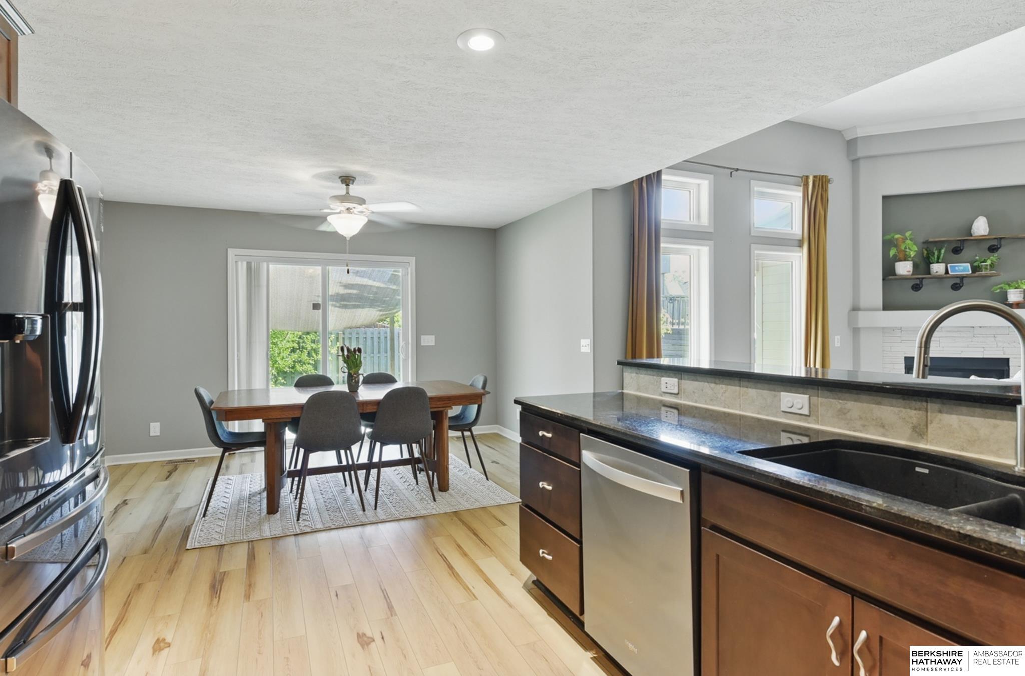 Papillion, Nebraska 68133, United States, 4 Bedrooms Bedrooms, ,3 BathroomsBathrooms,Residential,Active,129213