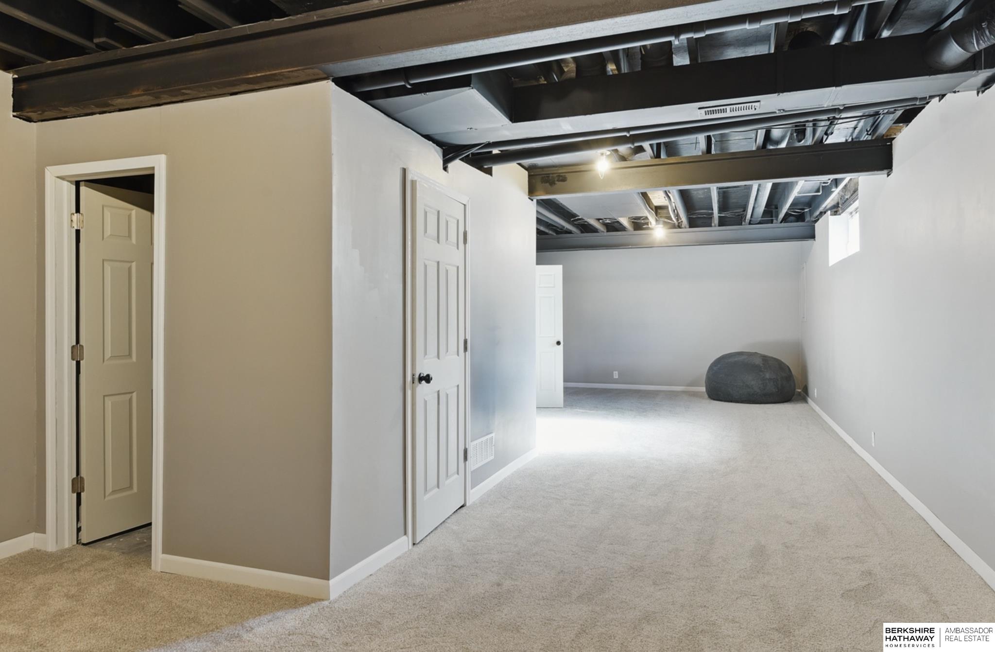 Papillion, Nebraska 68133, United States, 4 Bedrooms Bedrooms, ,3 BathroomsBathrooms,Residential,Active,129213