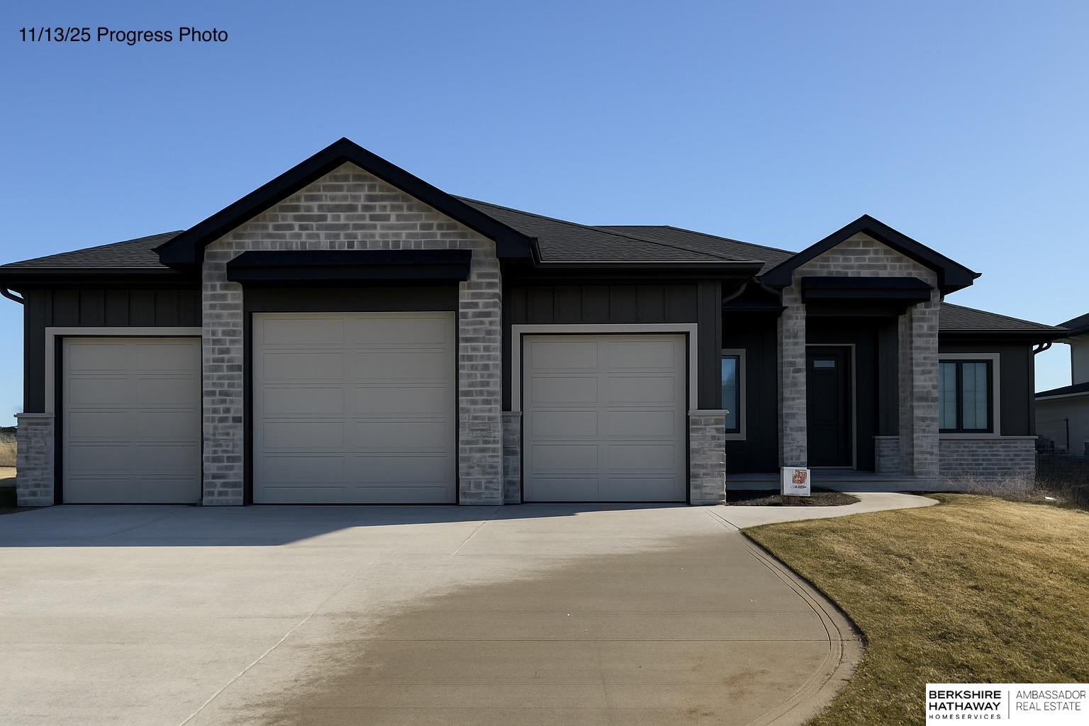 Elkhorn, Nebraska 68022, United States, 6 Bedrooms Bedrooms, ,3 BathroomsBathrooms,Residential,Active,232234