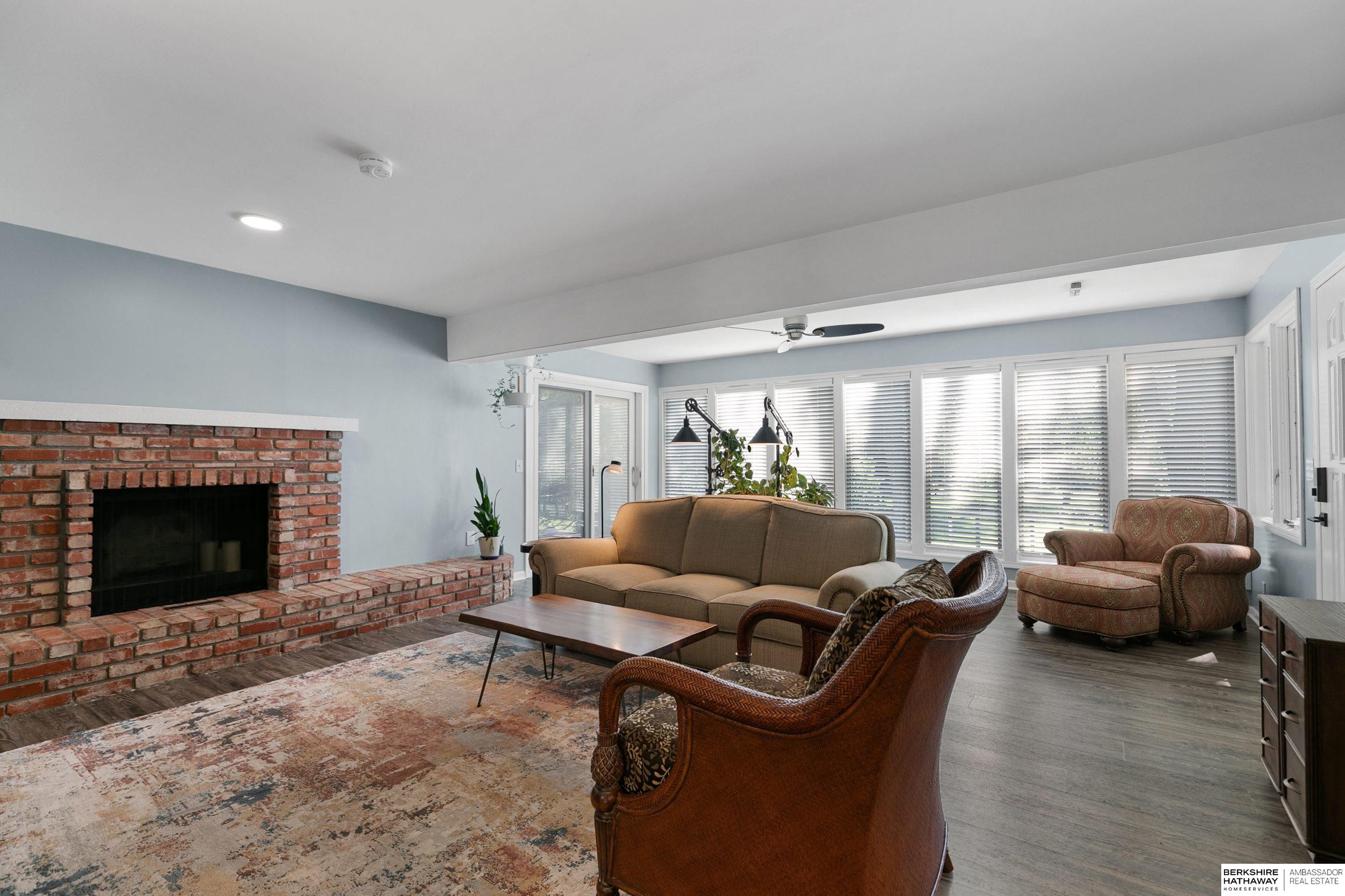 Lincoln, Nebraska 68506, United States, 4 Bedrooms Bedrooms, ,3 BathroomsBathrooms,Residential,Active,172851