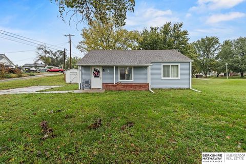 Photo of 218 River Street, Seward, NE 68434 (MLS # 22528790)