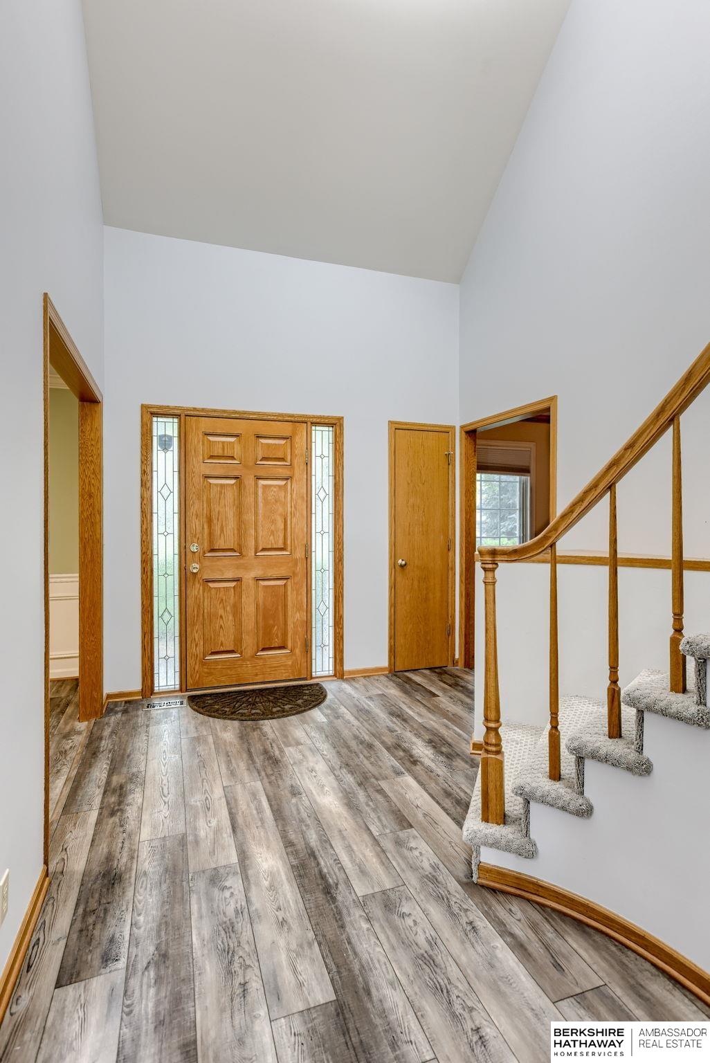 Omaha, Nebraska 68164, United States, 4 Bedrooms Bedrooms, ,4 BathroomsBathrooms,Residential,Active,159843