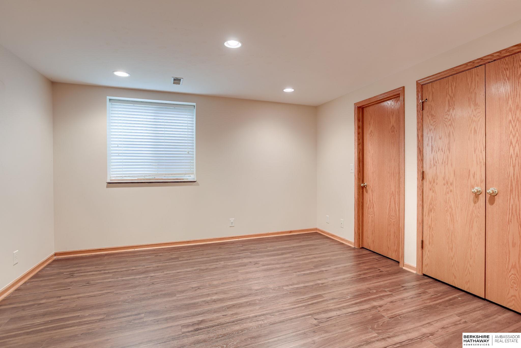 Omaha, Nebraska 68164, United States, 4 Bedrooms Bedrooms, ,4 BathroomsBathrooms,Residential,Active,159843