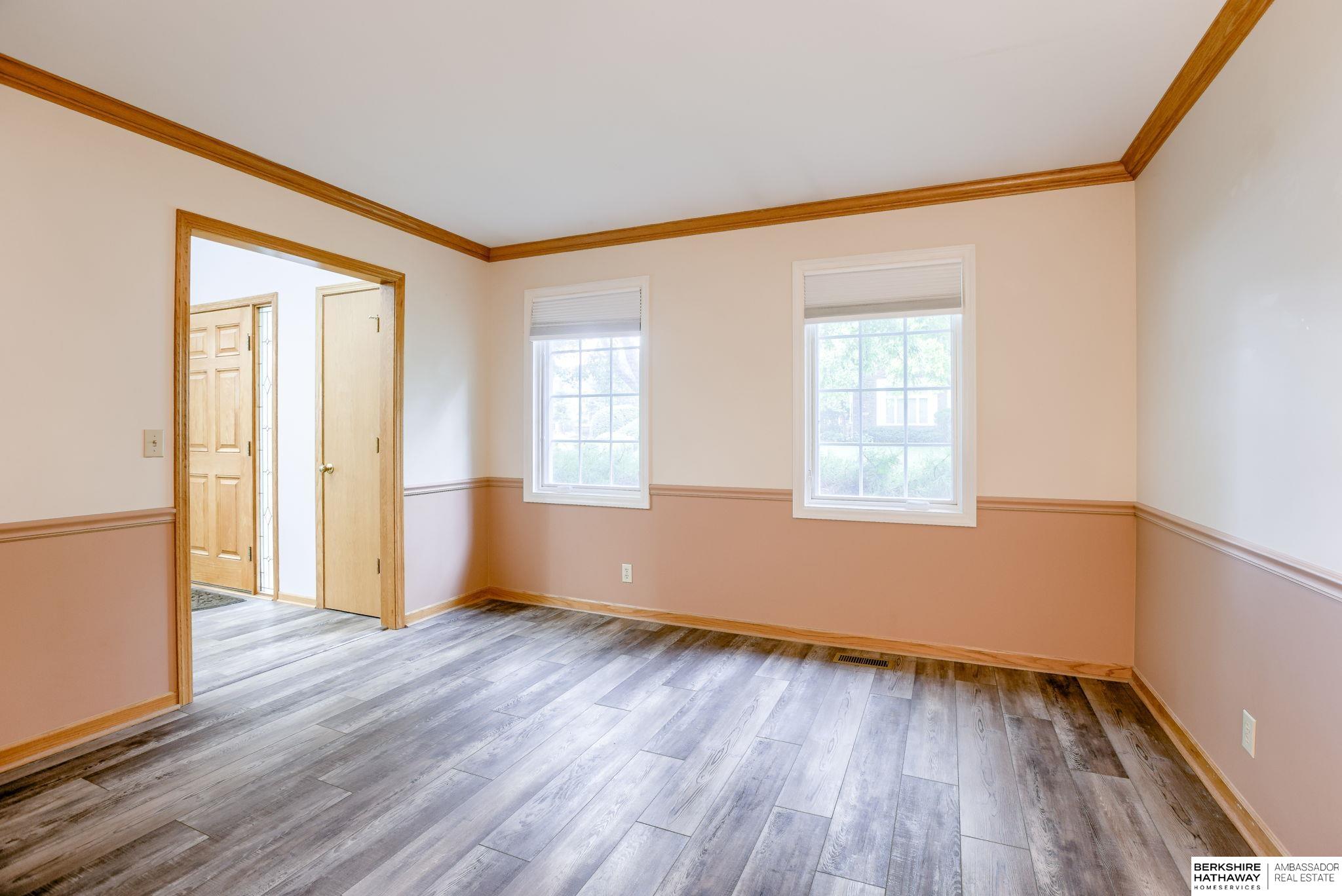 Omaha, Nebraska 68164, United States, 4 Bedrooms Bedrooms, ,4 BathroomsBathrooms,Residential,Active,159843