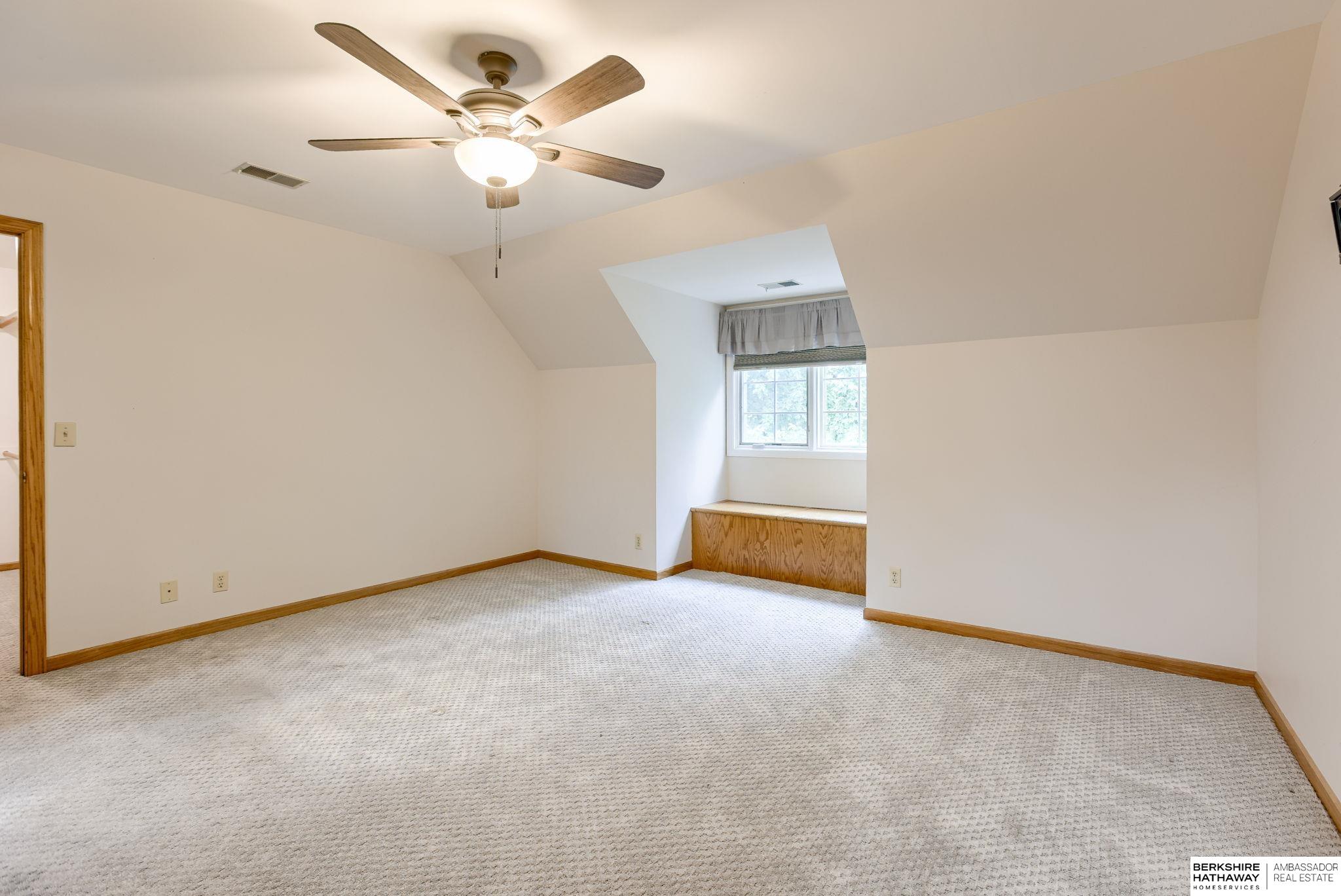 Omaha, Nebraska 68164, United States, 4 Bedrooms Bedrooms, ,4 BathroomsBathrooms,Residential,Active,159843