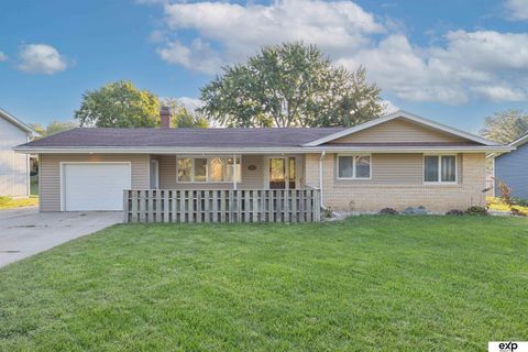 Photo of 2012 19th Street, Harlan, IA 51537 (MLS # 22528544)