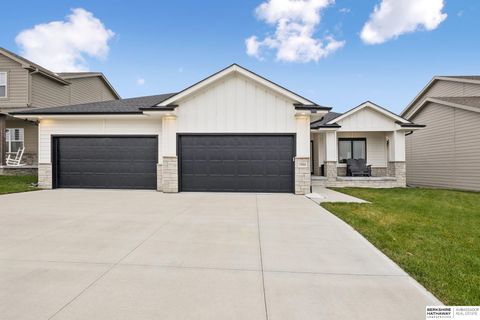 Photo of 19904 Briar Street, Gretna, NE 68028 (MLS # 22535050)