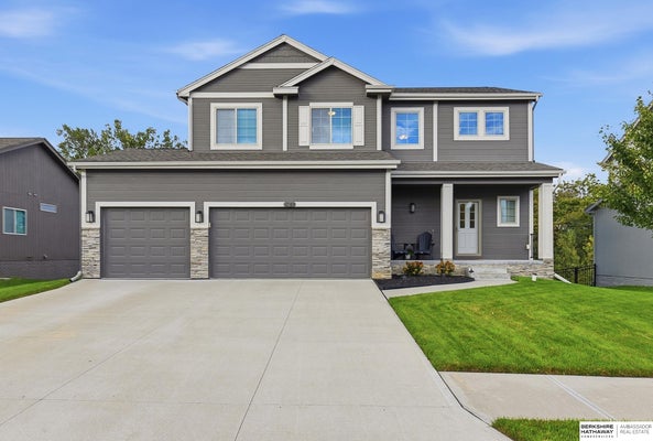1708 PILGRIM DR, BELLEVUE, NE 68123 - Image f2c67dabcd8b9d2ced25c0b110cd0a5b/985249031