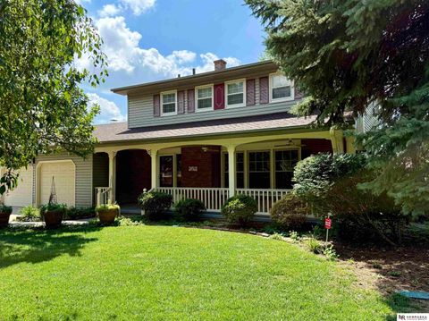 Photo of 3380 S 114th Street, Omaha, NE 68144 (MLS # 22522795)