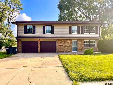 Photo of 5814 S 92Nd Circle, Omaha, NE 68127 (MLS # 22624165)