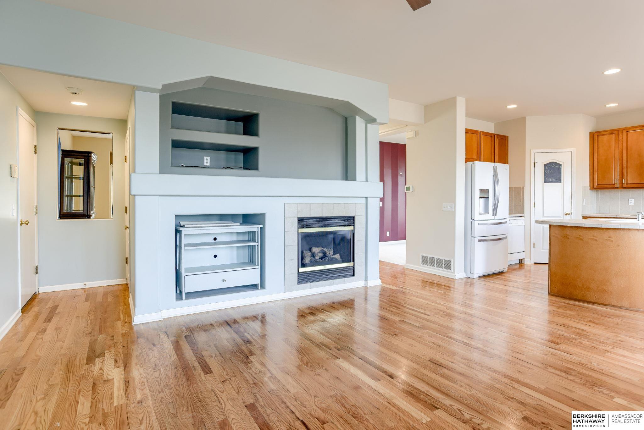 Bellevue, Nebraska 68147, United States, 4 Bedrooms Bedrooms, ,2 BathroomsBathrooms,Residential,Active,165249