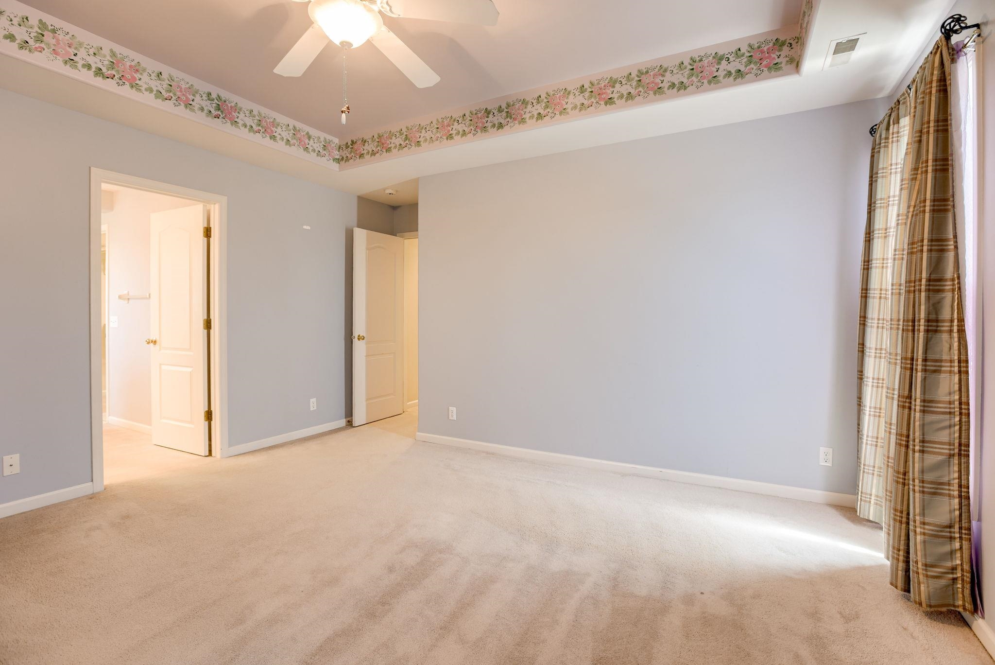 Bellevue, Nebraska 68147, United States, 4 Bedrooms Bedrooms, ,2 BathroomsBathrooms,Residential,Active,165249