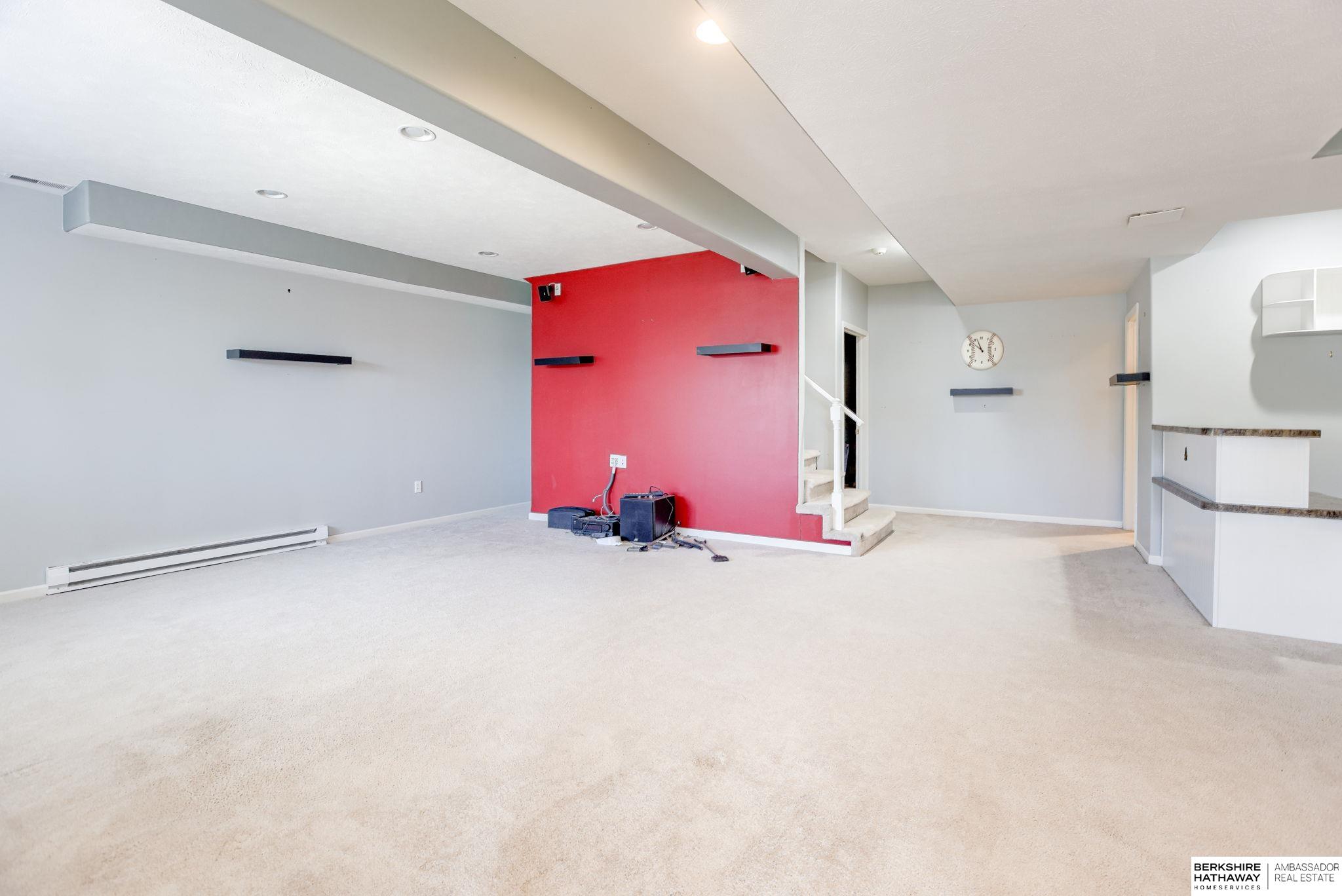 Bellevue, Nebraska 68147, United States, 4 Bedrooms Bedrooms, ,2 BathroomsBathrooms,Residential,Active,165249