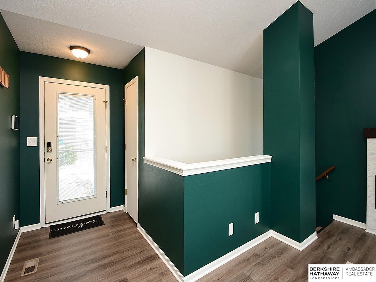 Lincoln, Nebraska 68522, United States, 3 Bedrooms Bedrooms, ,2 BathroomsBathrooms,Residential,Pending,252054