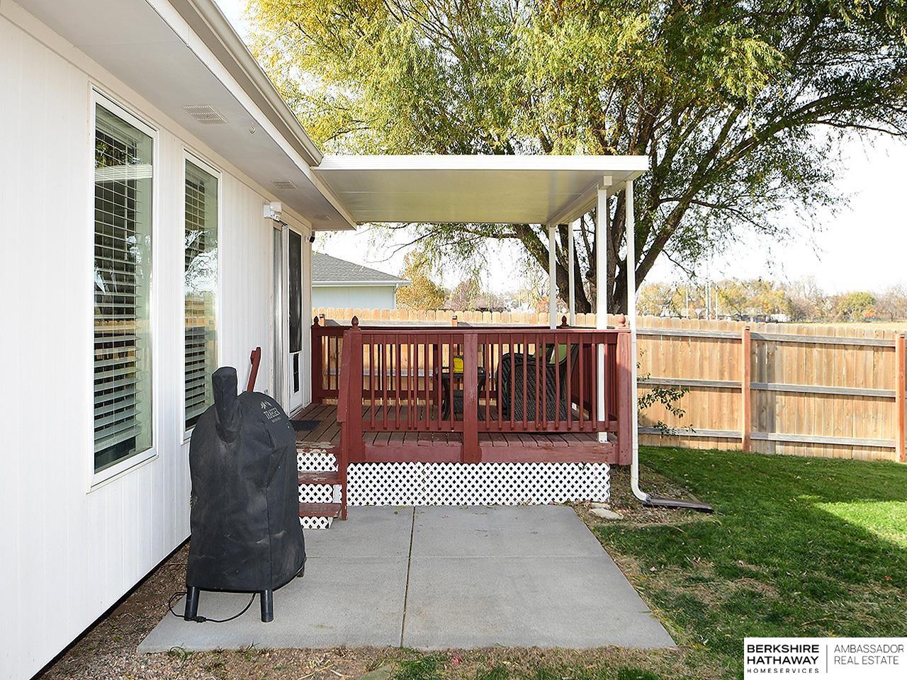 Lincoln, Nebraska 68522, United States, 3 Bedrooms Bedrooms, ,2 BathroomsBathrooms,Residential,Pending,252054