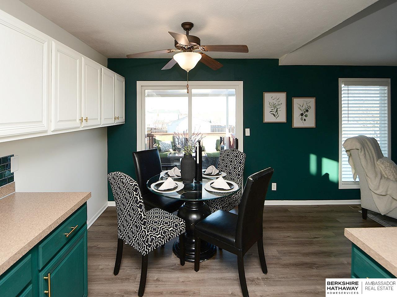 Lincoln, Nebraska 68522, United States, 3 Bedrooms Bedrooms, ,2 BathroomsBathrooms,Residential,Pending,252054