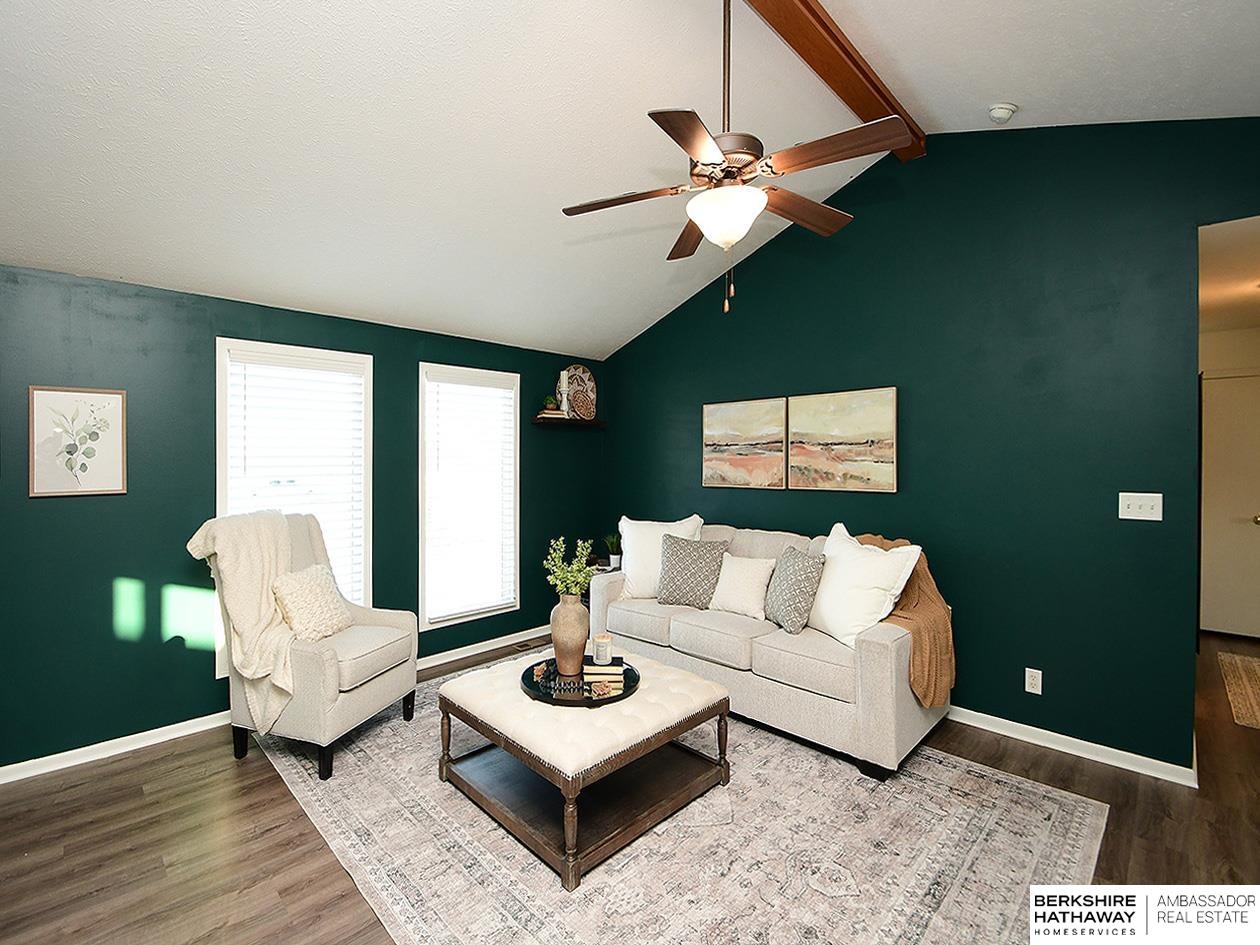 Lincoln, Nebraska 68522, United States, 3 Bedrooms Bedrooms, ,2 BathroomsBathrooms,Residential,Pending,252054