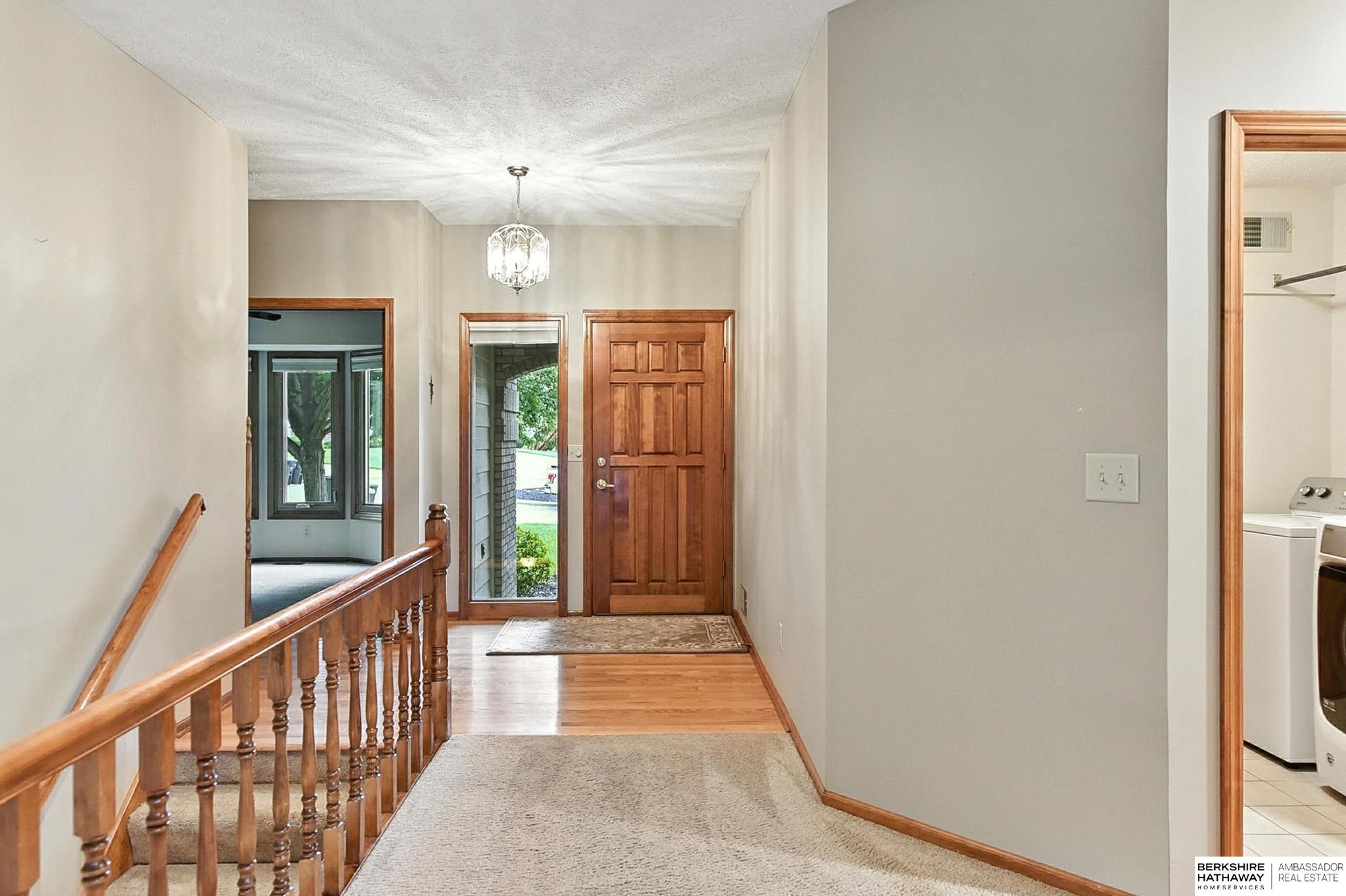 Omaha, Nebraska 68164, United States, 3 Bedrooms Bedrooms, ,2 BathroomsBathrooms,Residential,Active,169803