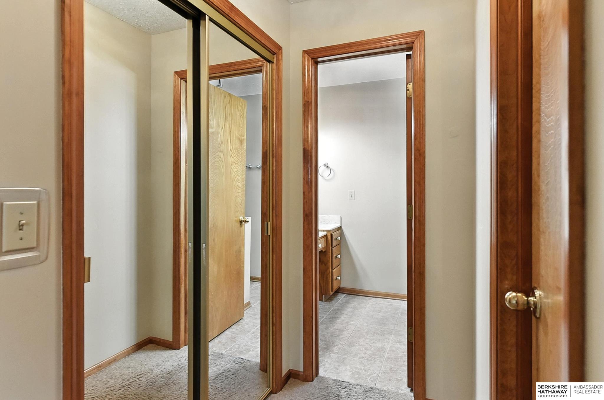 Omaha, Nebraska 68164, United States, 3 Bedrooms Bedrooms, ,2 BathroomsBathrooms,Residential,Active,169803