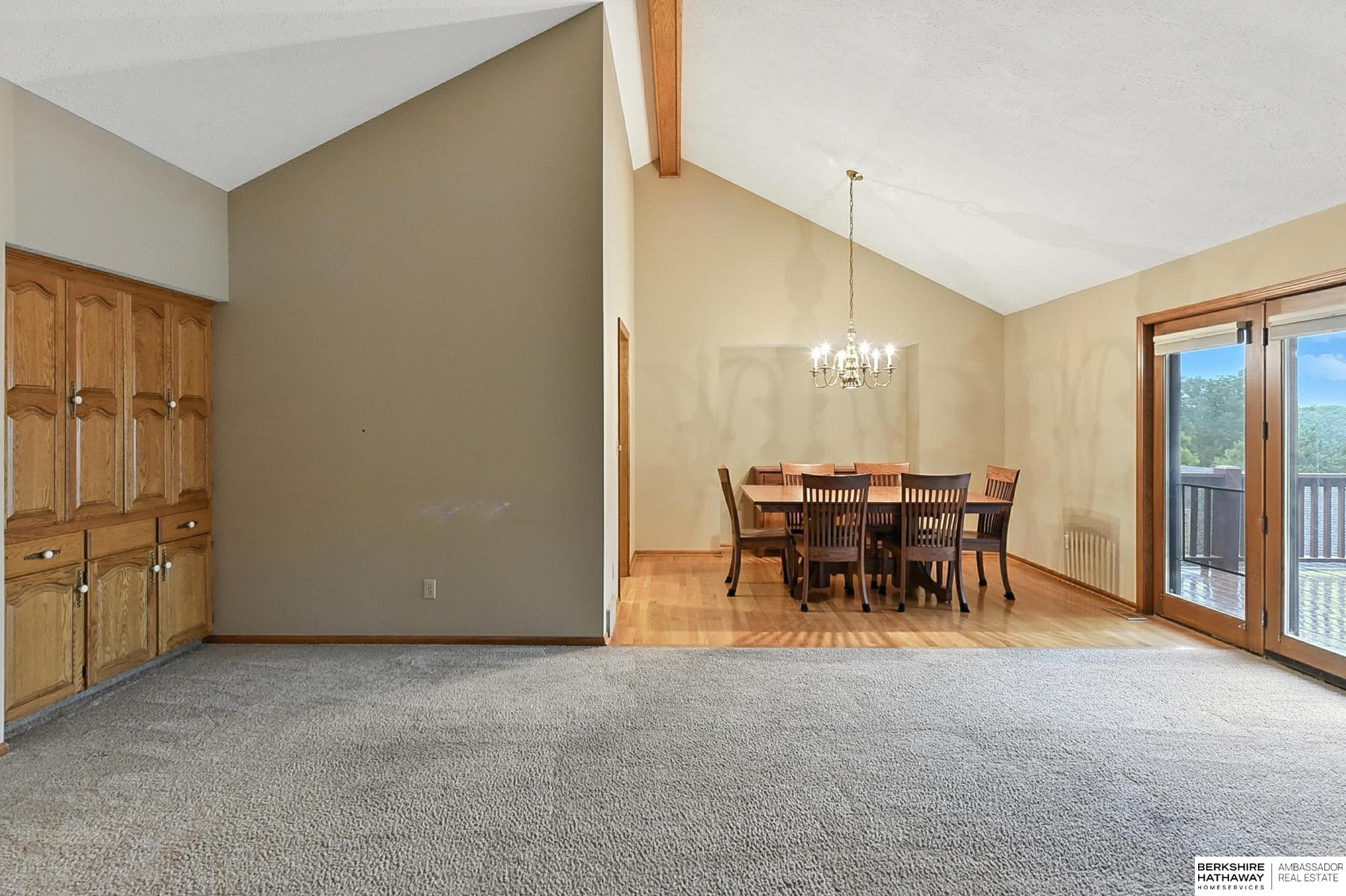 Omaha, Nebraska 68164, United States, 3 Bedrooms Bedrooms, ,2 BathroomsBathrooms,Residential,Active,169803