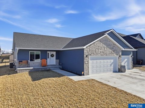 Photo of 1116 Kantor Lane, Hickman, NE 68372 (MLS # 22603907)