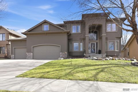 Photo of 615 S 196th Avenue, Elkhorn, NE 68022 (MLS # 22606915)