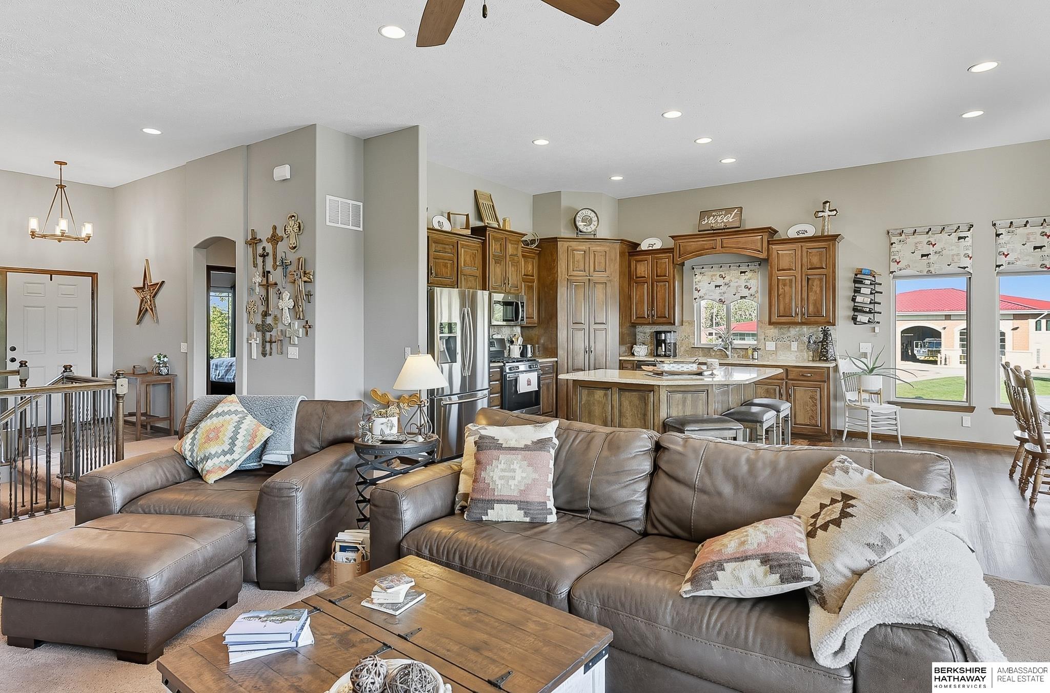 Papillion, Nebraska 68046, United States, 4 Bedrooms Bedrooms, ,3 BathroomsBathrooms,Residential,Active,217941