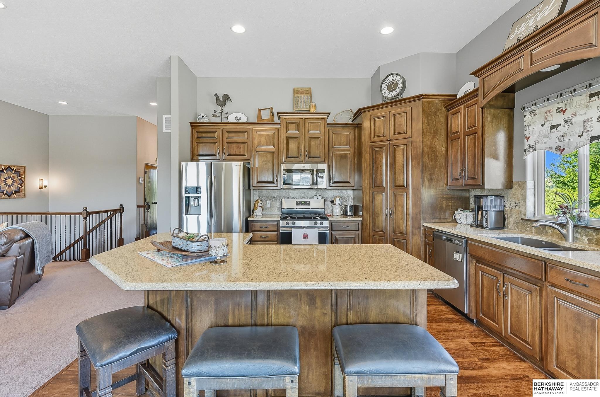 Papillion, Nebraska 68046, United States, 4 Bedrooms Bedrooms, ,3 BathroomsBathrooms,Residential,Active,217941