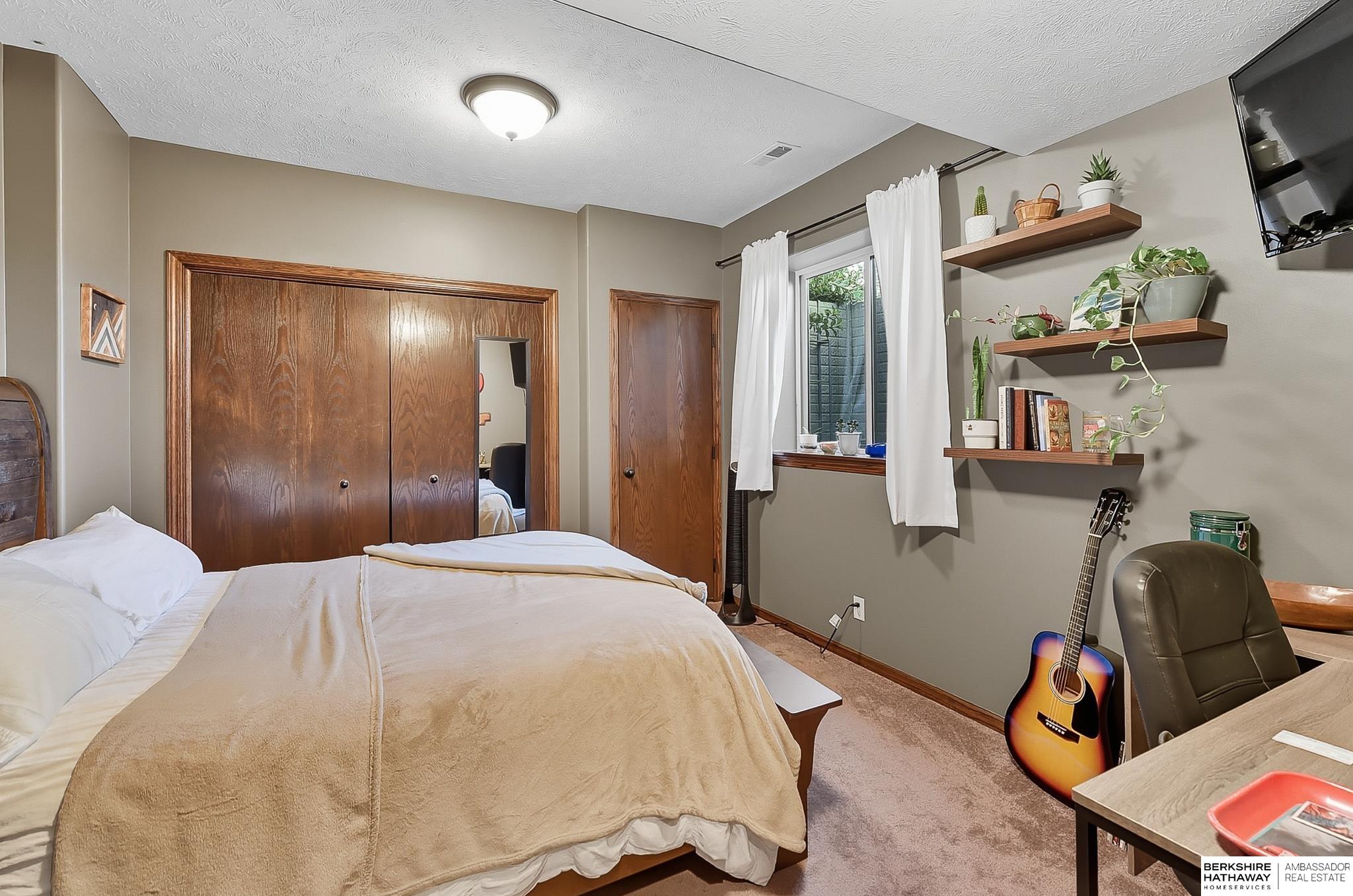 Papillion, Nebraska 68046, United States, 4 Bedrooms Bedrooms, ,3 BathroomsBathrooms,Residential,Active,217941