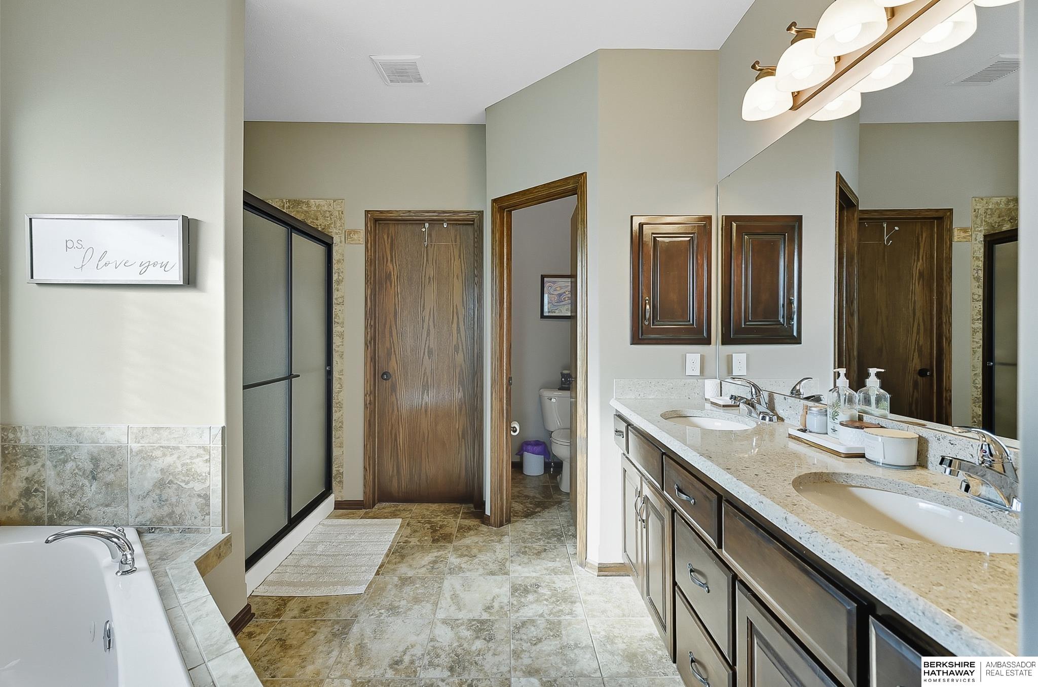 Papillion, Nebraska 68046, United States, 4 Bedrooms Bedrooms, ,3 BathroomsBathrooms,Residential,Active,217941