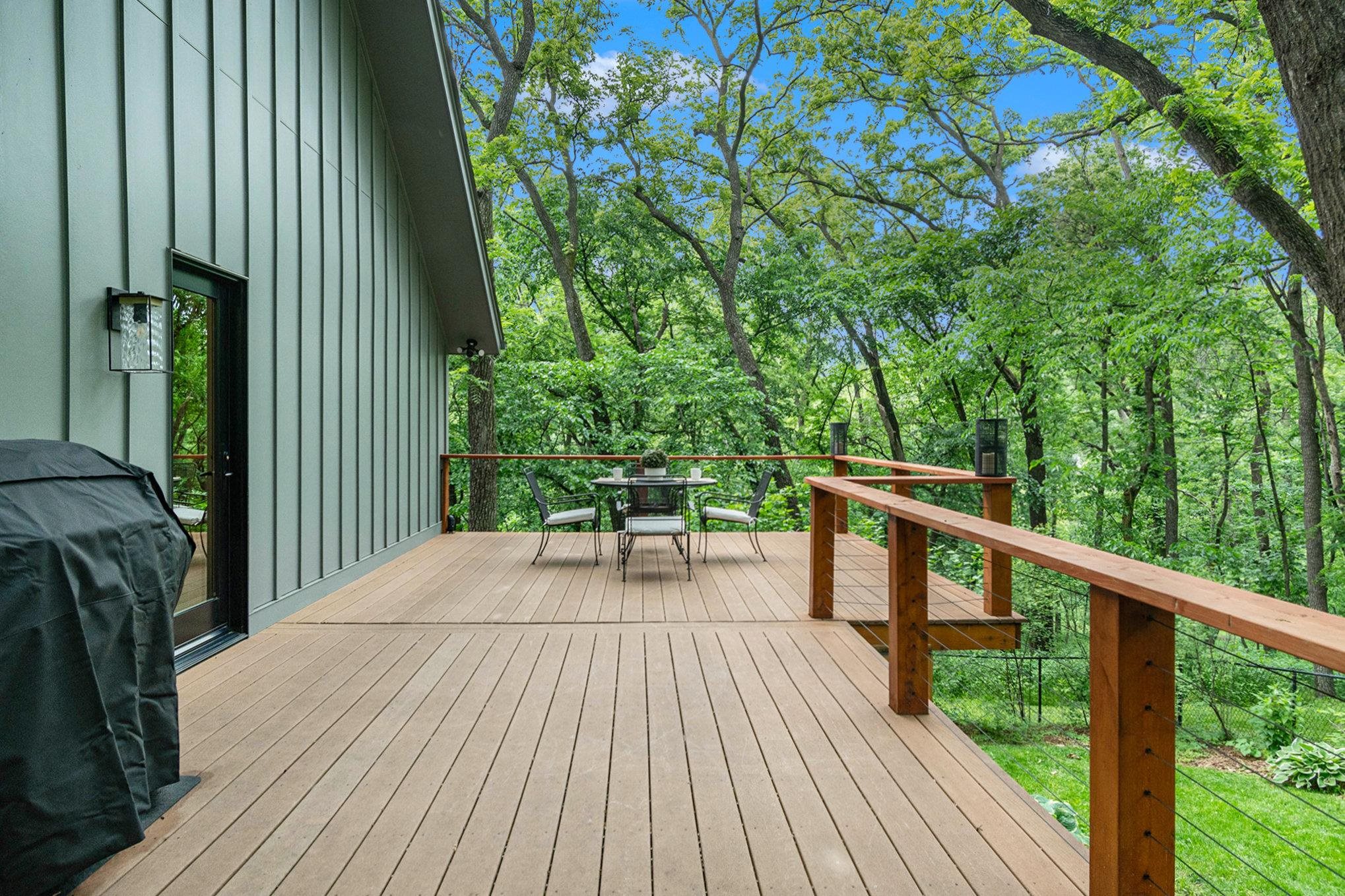 Bellevue, Nebraska 68005, United States, 4 Bedrooms Bedrooms, ,3 BathroomsBathrooms,Residential,Active,173986