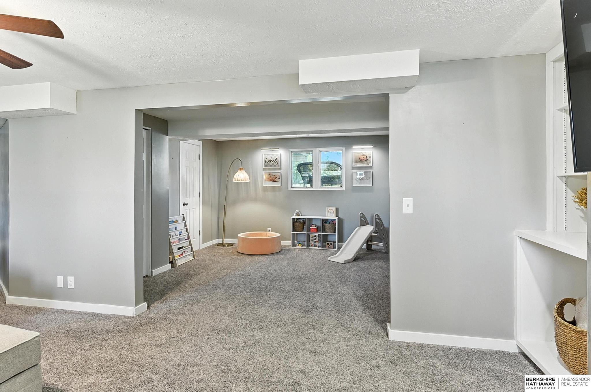 Valley, Nebraska 68064, United States, 3 Bedrooms Bedrooms, ,2 BathroomsBathrooms,Residential,Active,172860