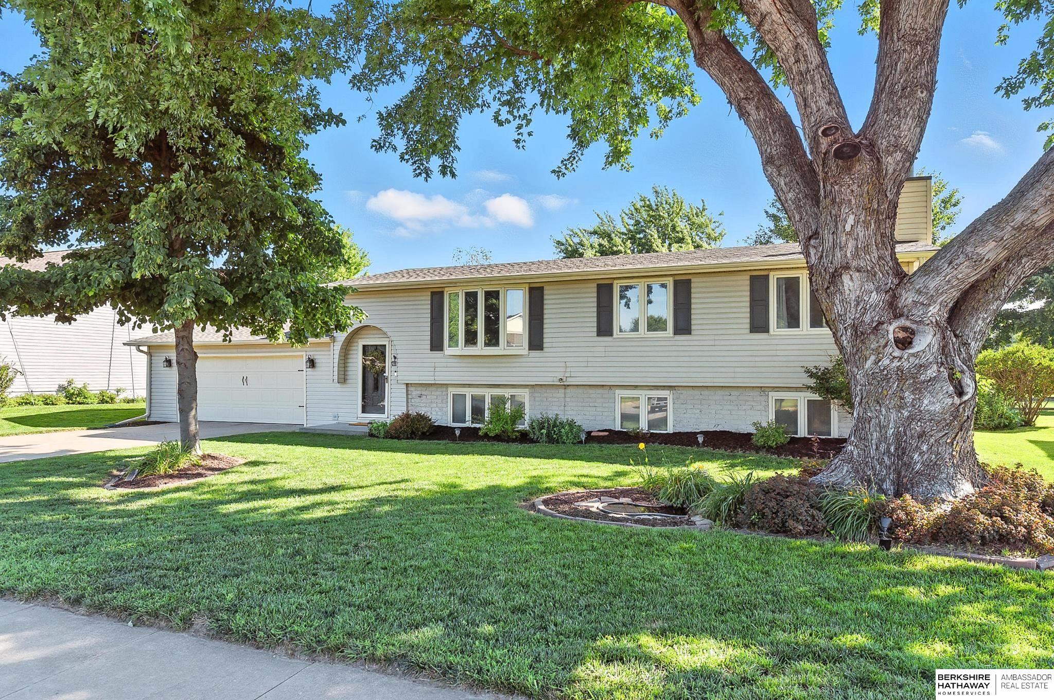 Valley, Nebraska 68064, United States, 3 Bedrooms Bedrooms, ,2 BathroomsBathrooms,Residential,Active,172860