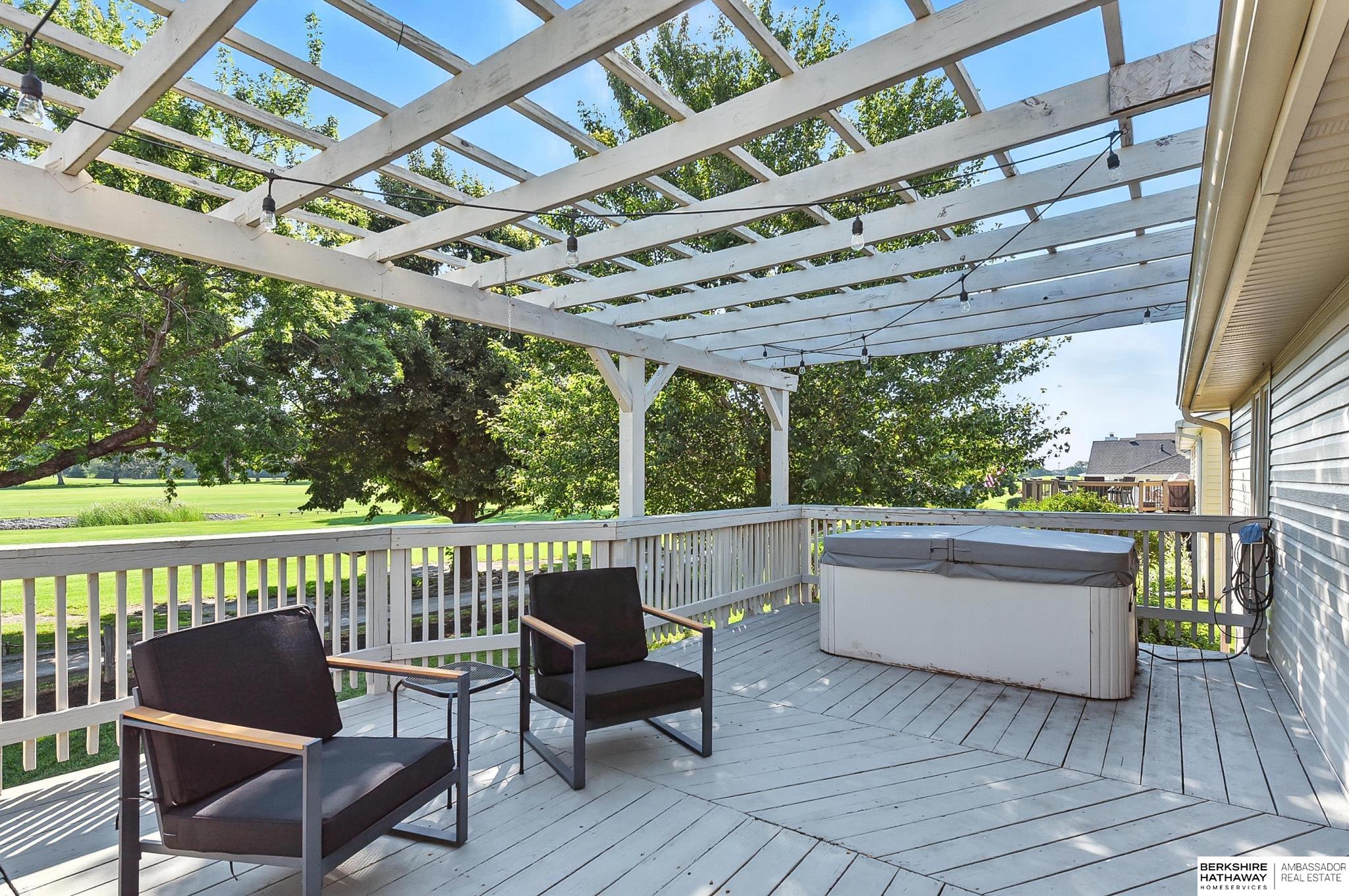 Valley, Nebraska 68064, United States, 3 Bedrooms Bedrooms, ,2 BathroomsBathrooms,Residential,Active,172860