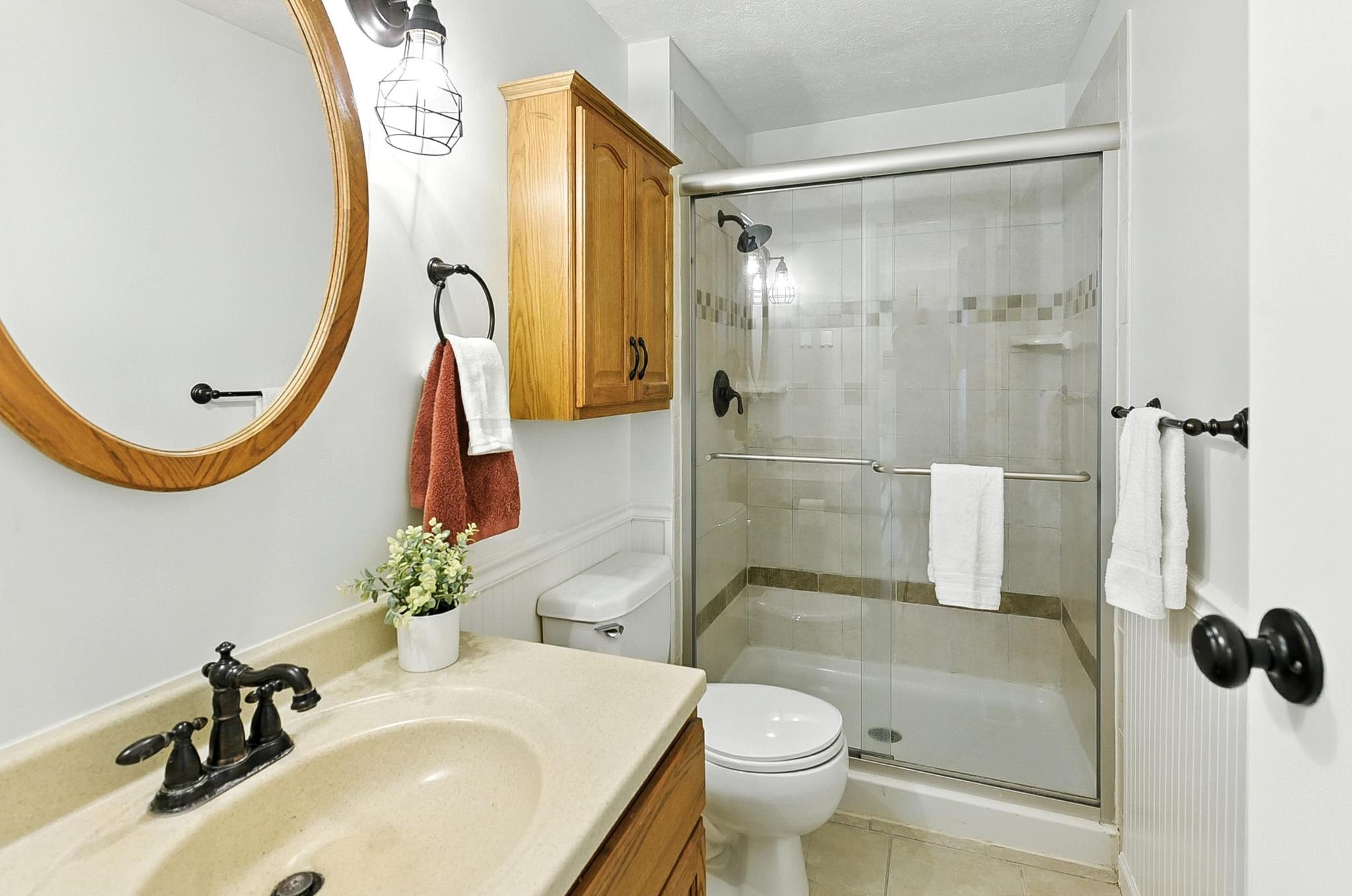 Valley, Nebraska 68064, United States, 3 Bedrooms Bedrooms, ,2 BathroomsBathrooms,Residential,Active,172860