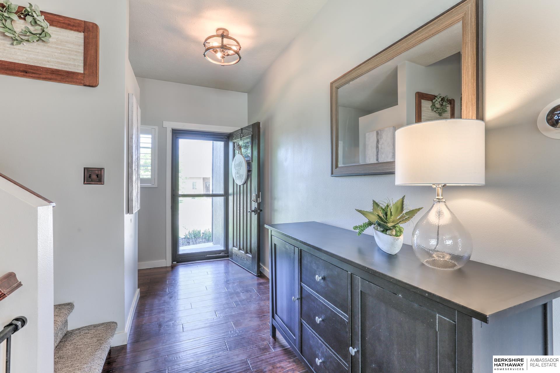 Omaha, Nebraska 68116, United States, 3 Bedrooms Bedrooms, ,3 BathroomsBathrooms,Residential,Pending,131875