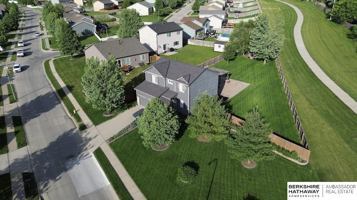 Omaha, Nebraska 68116, United States, 3 Bedrooms Bedrooms, ,3 BathroomsBathrooms,Residential,Pending,131875