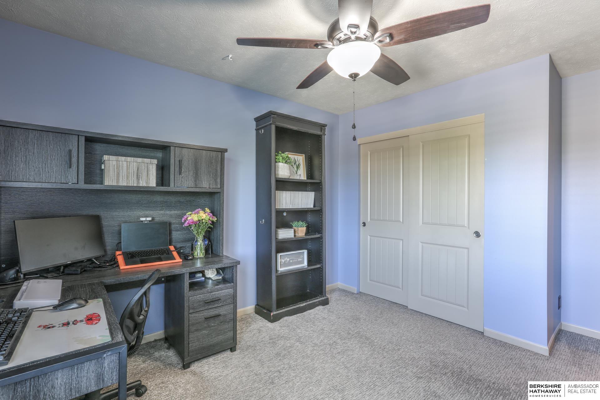 Omaha, Nebraska 68116, United States, 3 Bedrooms Bedrooms, ,3 BathroomsBathrooms,Residential,Pending,131875