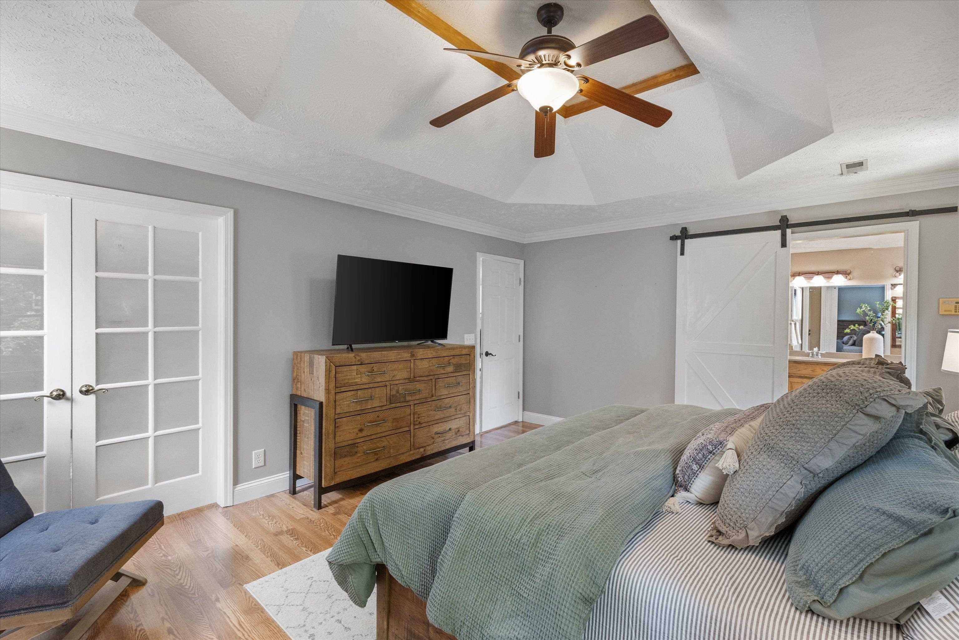 Omaha, Nebraska 68118, United States, 4 Bedrooms Bedrooms, ,3 BathroomsBathrooms,Residential,Pending,155305