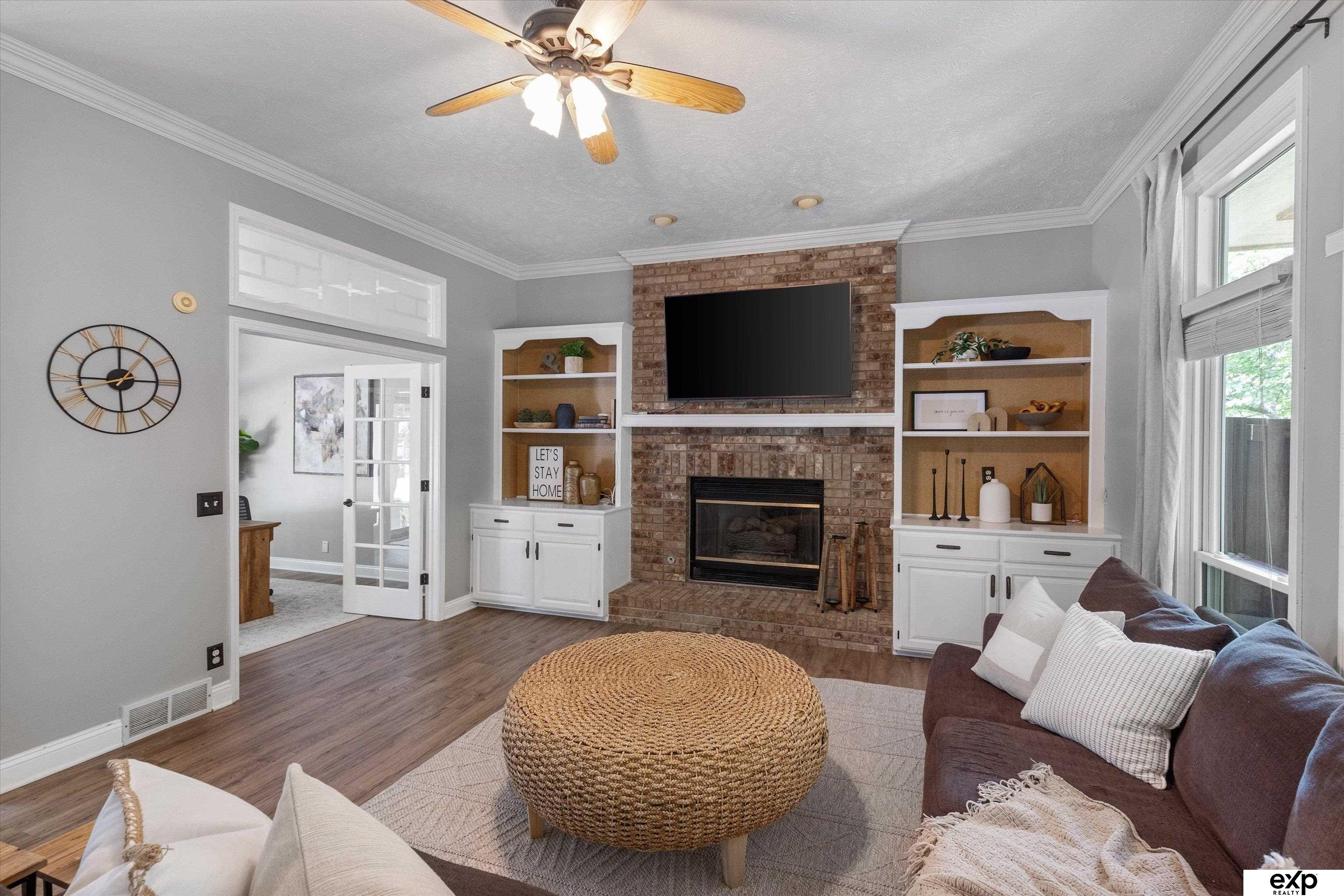 Omaha, Nebraska 68118, United States, 4 Bedrooms Bedrooms, ,3 BathroomsBathrooms,Residential,Pending,155305