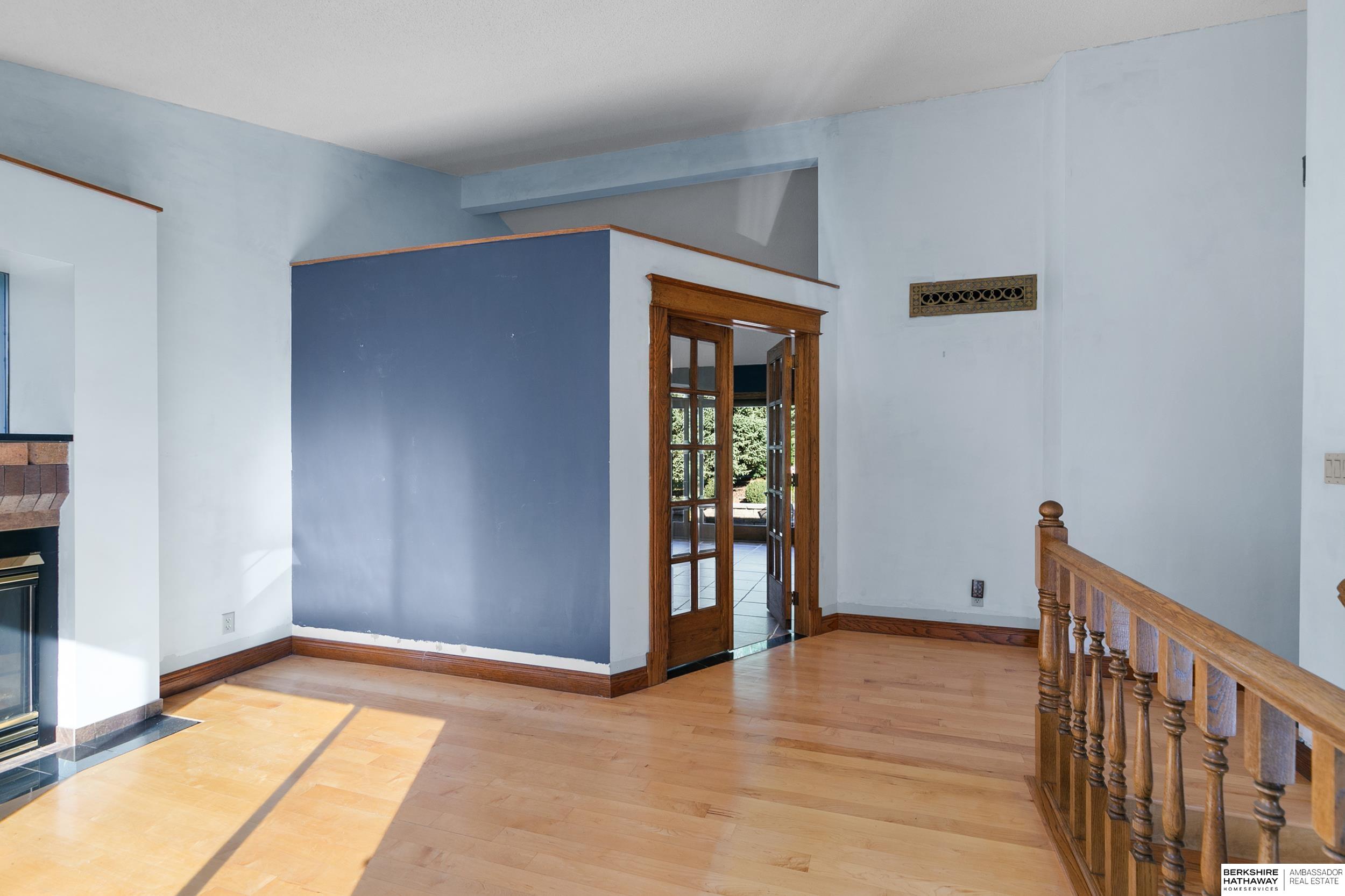 Lincoln, Nebraska 68506, United States, 3 Bedrooms Bedrooms, ,3 BathroomsBathrooms,Residential,Active,240924