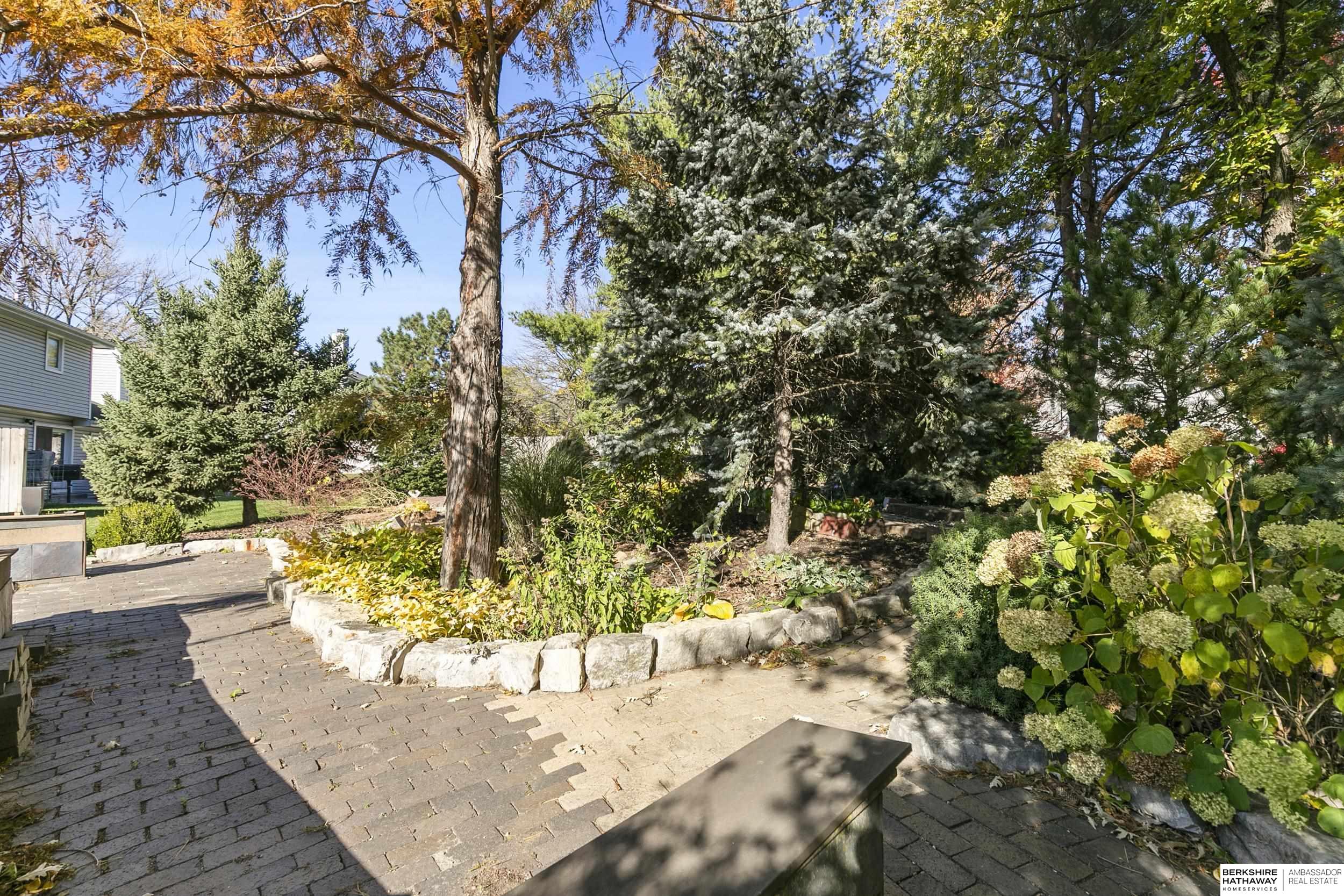 Lincoln, Nebraska 68506, United States, 3 Bedrooms Bedrooms, ,3 BathroomsBathrooms,Residential,Active,240924