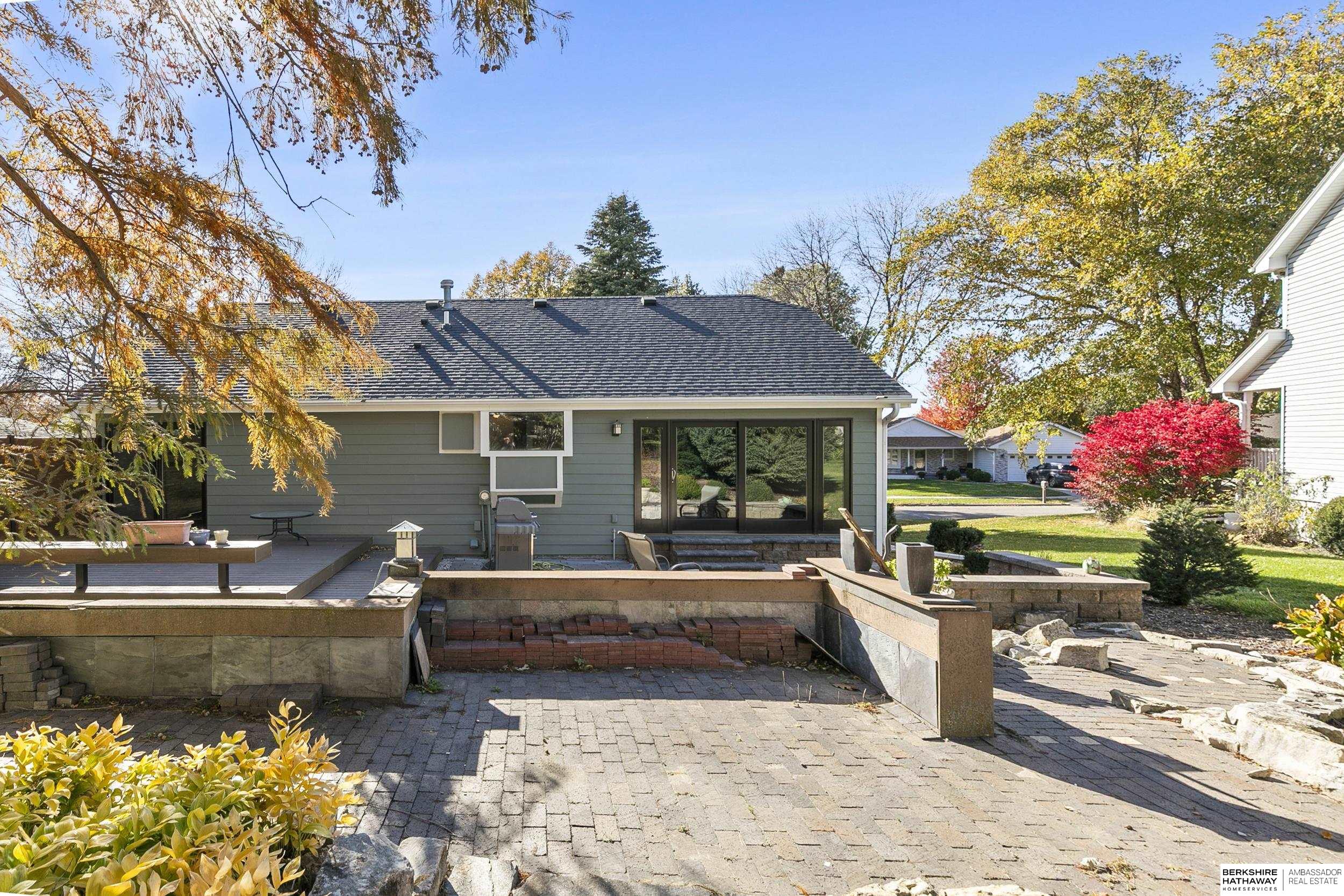 Lincoln, Nebraska 68506, United States, 3 Bedrooms Bedrooms, ,3 BathroomsBathrooms,Residential,Active,240924