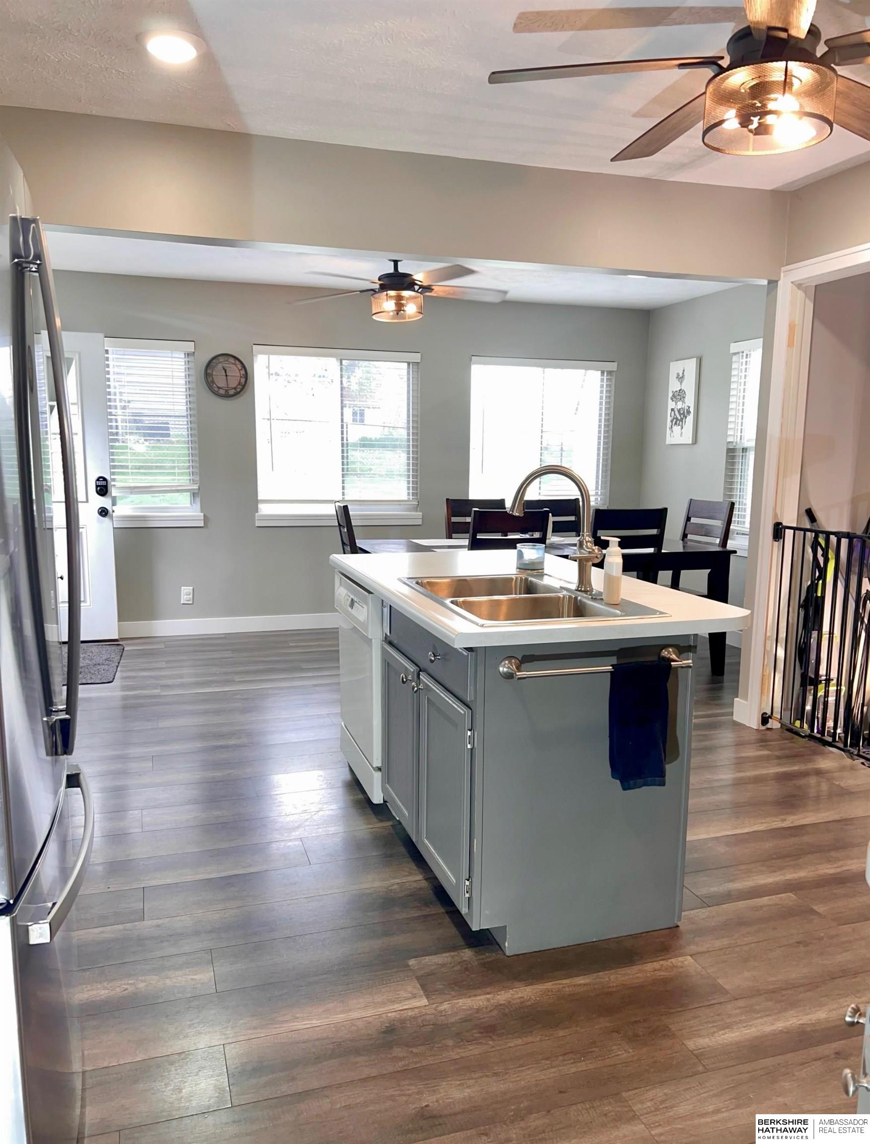 La Vista, Nebraska 68128, United States, 3 Bedrooms Bedrooms, ,2 BathroomsBathrooms,Residential,Active,116347