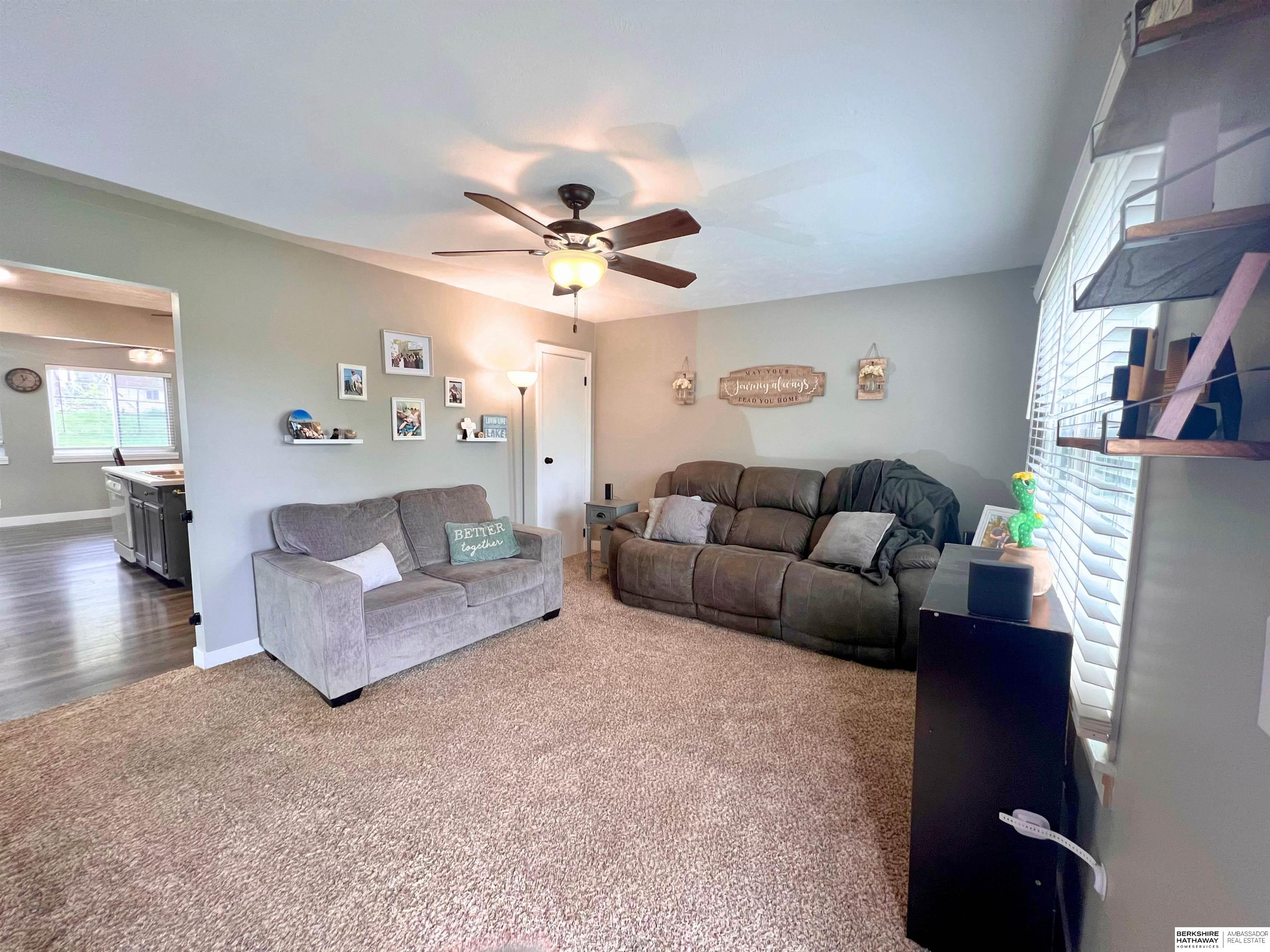 La Vista, Nebraska 68128, United States, 3 Bedrooms Bedrooms, ,2 BathroomsBathrooms,Residential,Active,116347